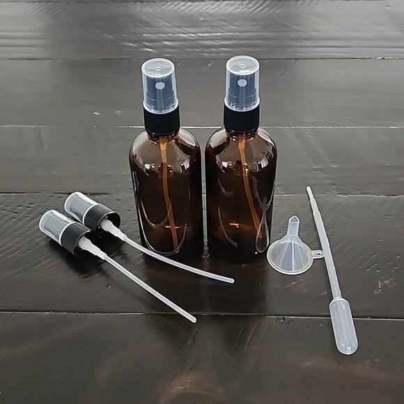 AMBER GLASS Spray Bottles 4 oz Each With Funnel & Extra Spray Nozzles Set of 2 - Picture 1 of 5